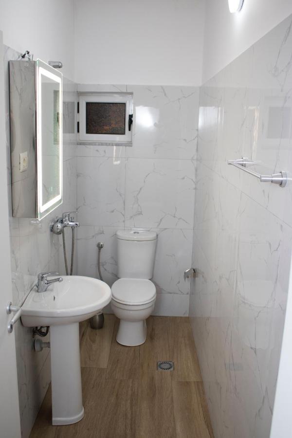 Appartement Vila Shehaj Luxury à Vlorë Extérieur photo