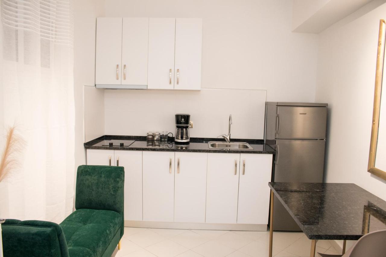 Appartement Vila Shehaj Luxury à Vlorë Extérieur photo